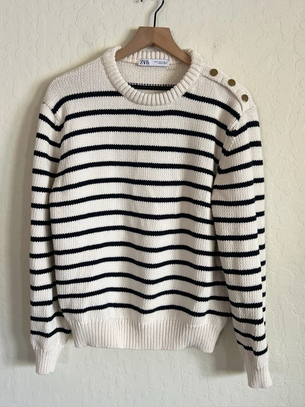 Zara Striped Knit Pulllover Crewneck sweater Jumper XL Black Cream Gold Button